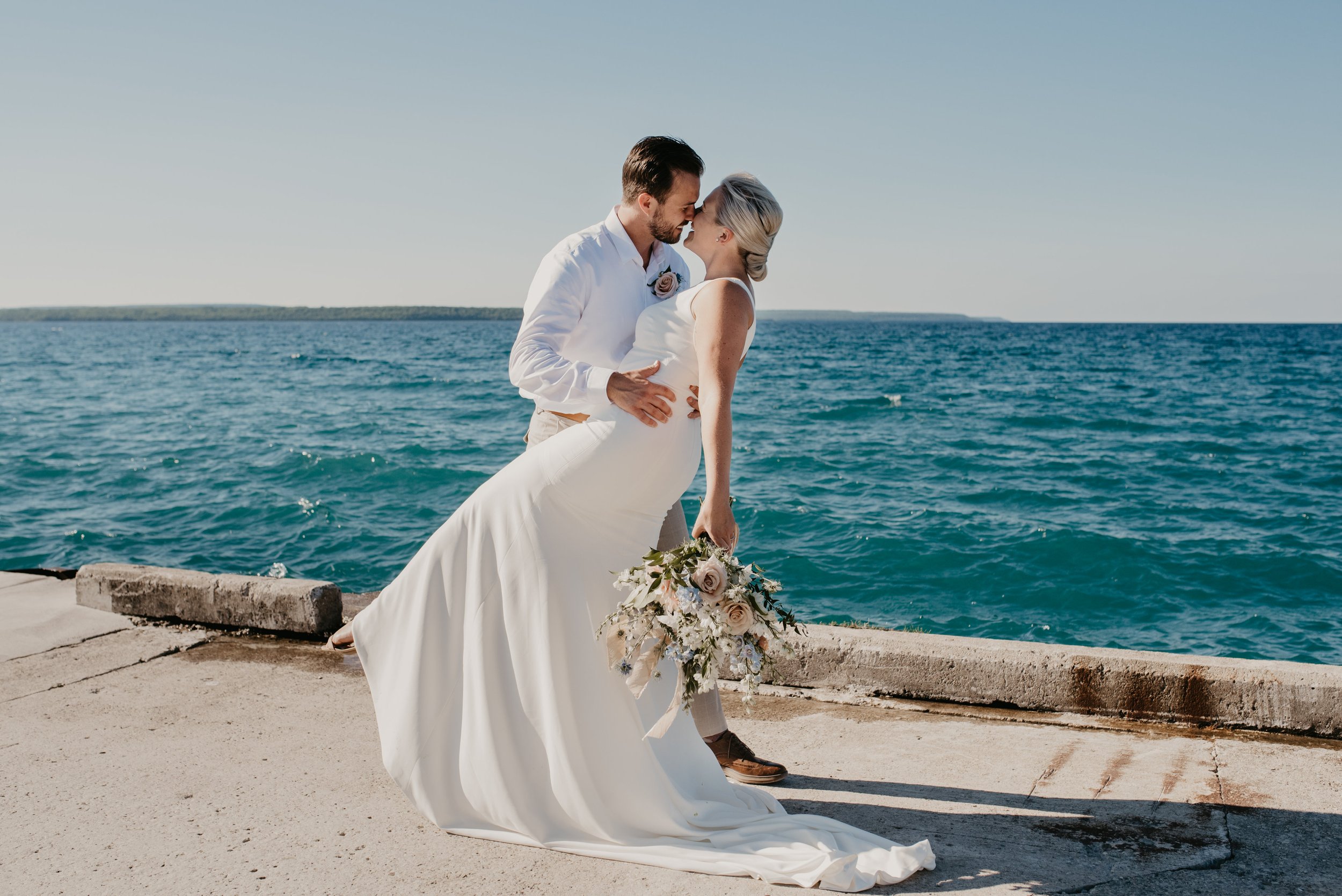 April Wild wedding photograph 14