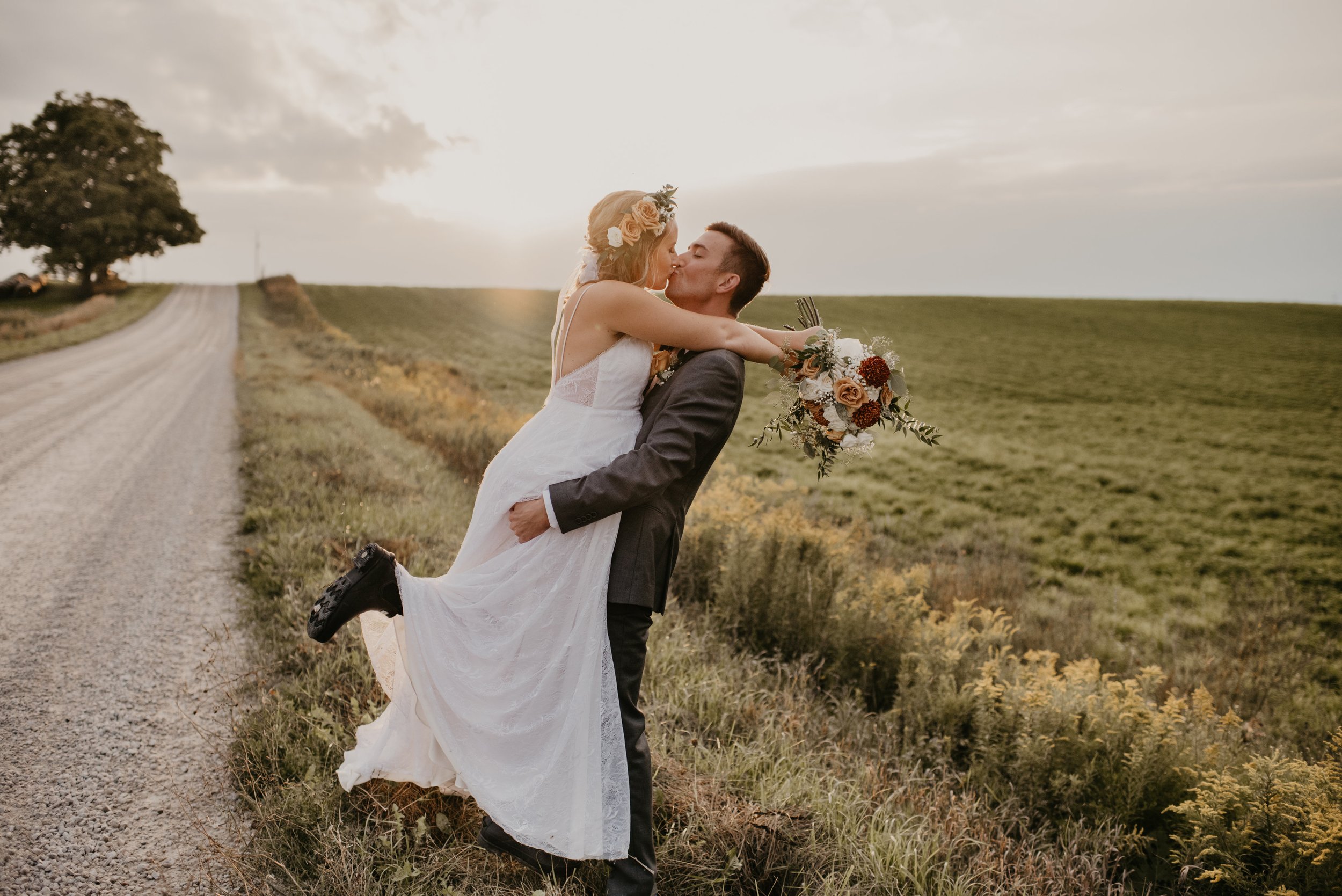 April Wild wedding photograph 19