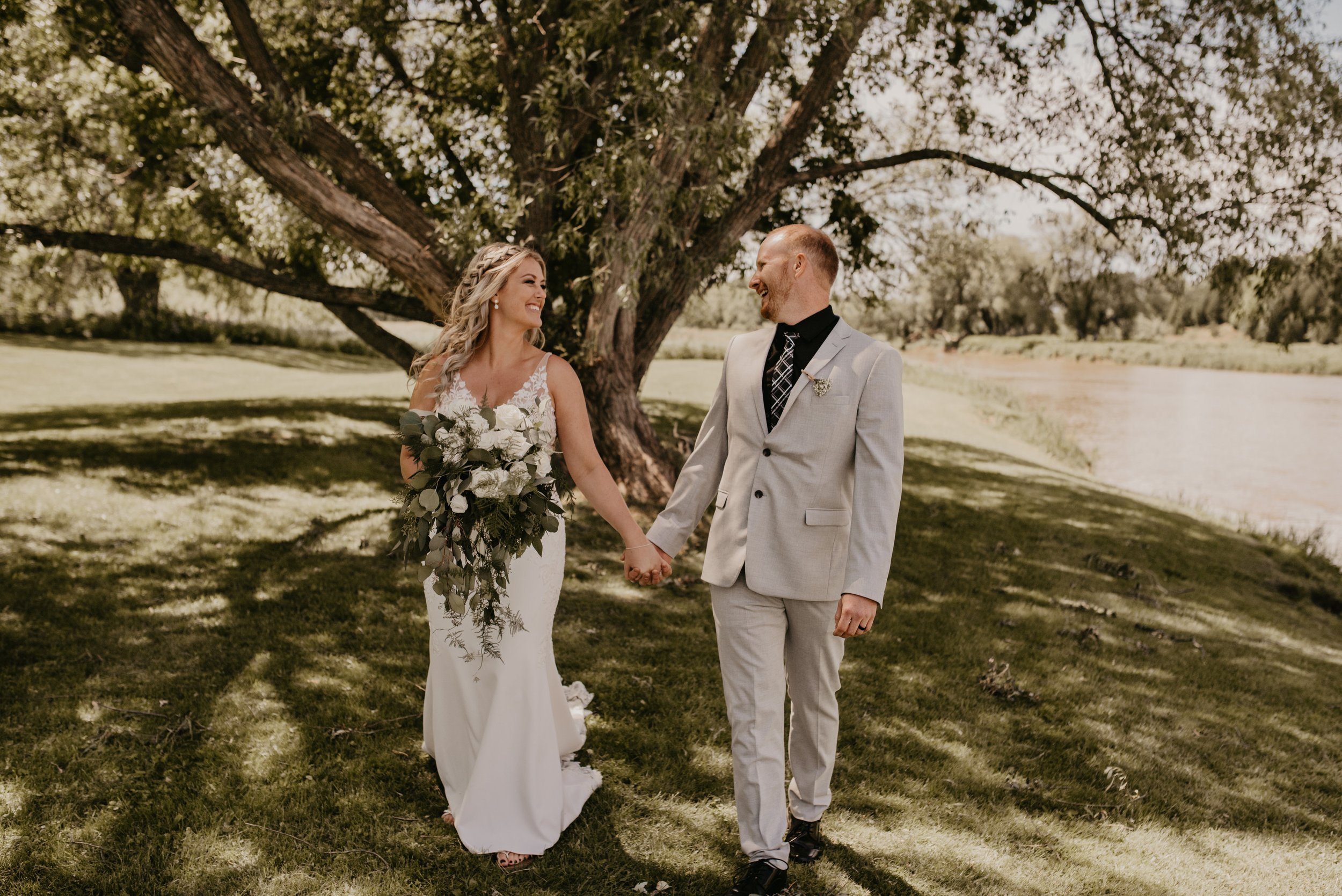 April Wild wedding photograph 5